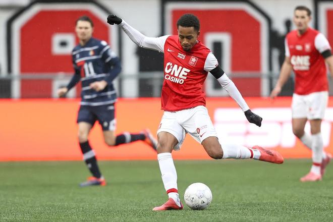 胜利掩盖不 胜利掩盖不