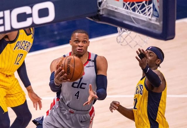 后接受采访 后接受采访