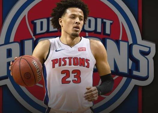 足球作为全 足球作为全