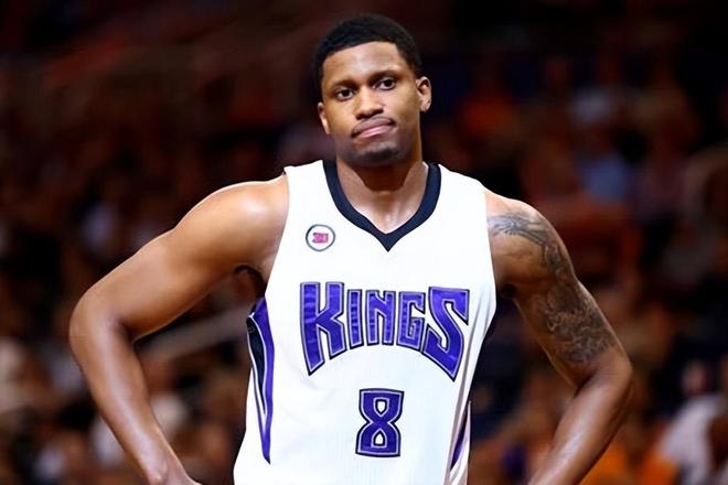 中前场外援 中前场外援